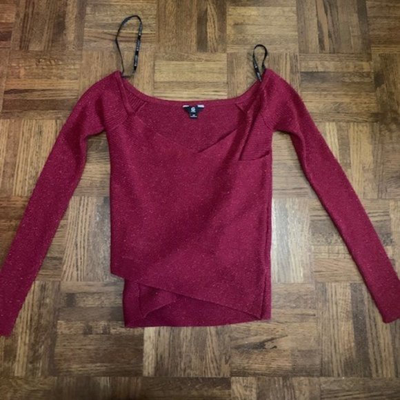 G by Guess Red Sparkly Top XS - Picture 4 of 7